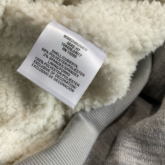 🎃NWT Sherpa Fully Lined Front Embellished Zipper Hoodie, Size M (10/12) - Picture 7 of 8